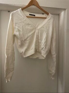 Brandy Melville Cream Knit Cardigan with Black Label size Small